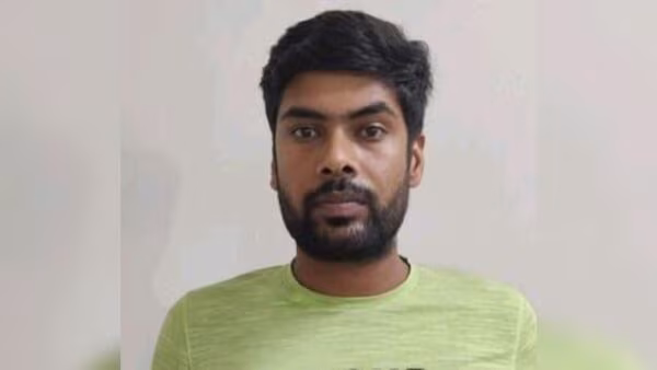 नेवी कर्मचारी जासूसी केस