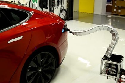 Tesla शोरूम भारत