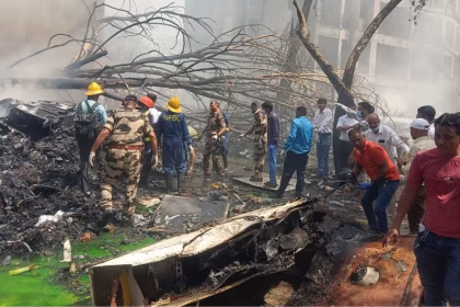 Mayday कॉल का इतिहास: अहमदाबाद हादसे से लेकर दुनिया भर की कहानी